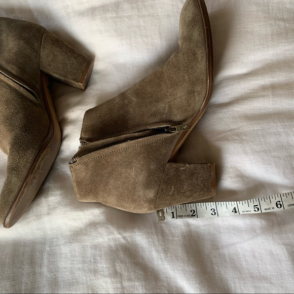 Madewell olive suede booties - Picture 5 of 6